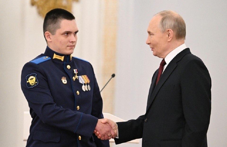 🇷🇺Гвардии рядовой Асылханов Алексей Маратович, 01.05.2002 г.р,  мобилизован 21.10.2022 г. в г. Юрга, Кемеровской области.