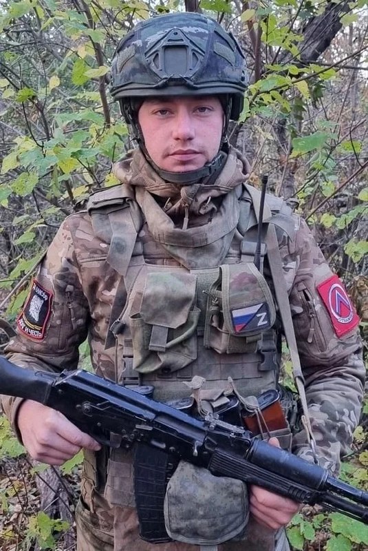 🇷🇺Никита Иванович Шмидт. Командир мотострелковой роты 74-й отдельной гвардейской мотострелковой бригады, старший лейтенант. 23 года.
