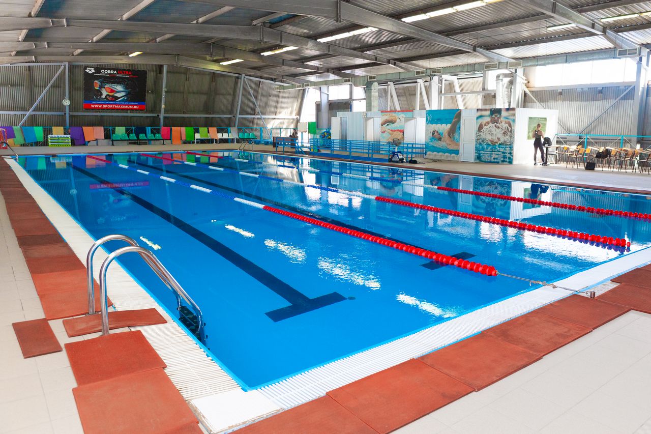 🏊 Ветераны боевых действий – бесплатный вход в бассейн "ТФК" в Иркутске!
