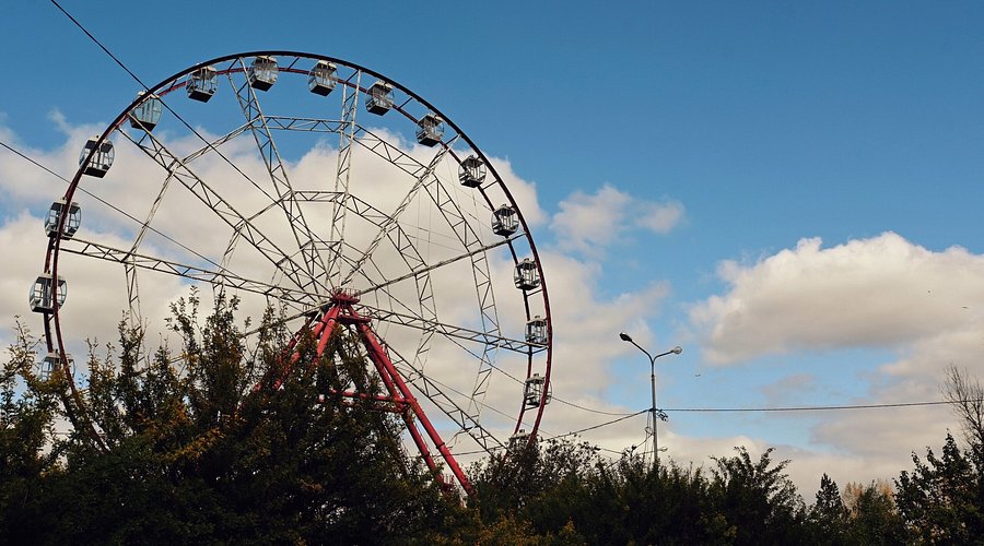 🎡 Ветераны боевых действий – бесплатное посещение колеса обозрения "Кругозор" в Иркутске!
